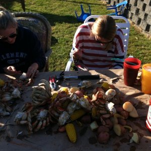 crab boil party