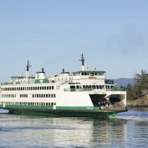 Washington State Ferry leaving Friday Harbor