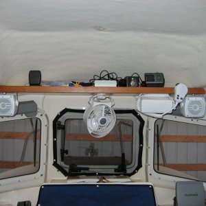 Poly Planar MA-840 Speakers