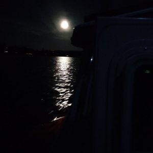 Night time on Cuba Lake