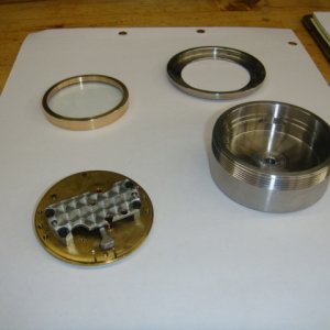Media 'internals of clinometer.' in album '2006C View from above.jpg'