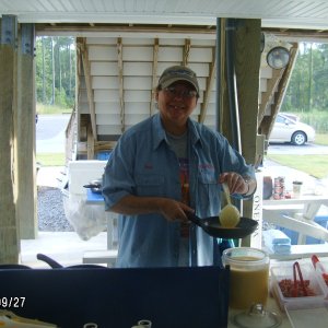 Paula fixing breakfast for everyone ! Thanks Paula !