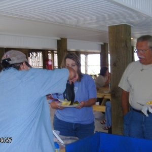 Paula,Carrie and Ashley breakfast