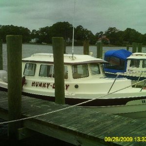 Hunky-Dory right next door.