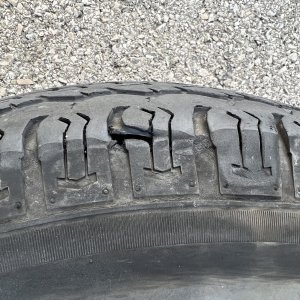 Slice in tire