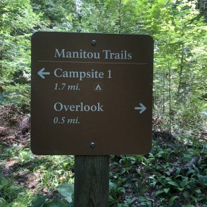 Manitou Island Trailhead