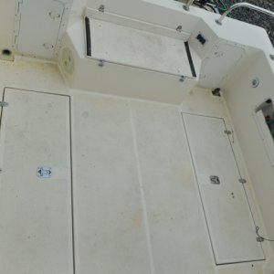 Media 'Tomcat 255 Fishboxes' in album 'Tomcat 255 Starboard'