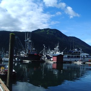 Media 'Prtersburg Mtn from P-Burg!' in album '(Luna C) Petersburg from Pet. Mtn.'