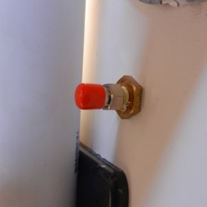 1024p auxfuelportcap.sized