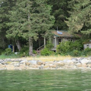 Marvin Islands, Kitasu Bay