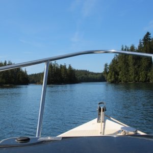 Higgins Passage between Swindle and Price Islands