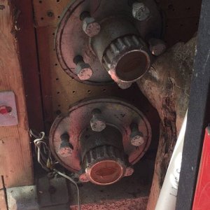 Old Oil Bath Hubs (without Drum)