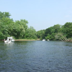 Entering Selden Creek in file!