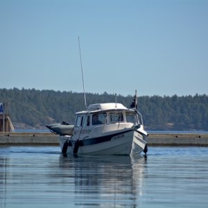 Media 'Agostino entering the harbor' in album 'Arriving at FH at 8AM Friday morning, May 10th, after a smooth crossing from Reid Harbor.'