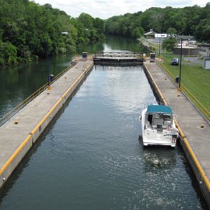 Seneca Falls lock