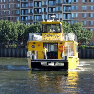 Water taxi