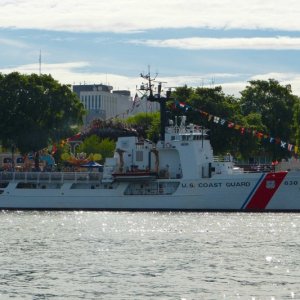 Media 'Rose Festival Fleet - Coast Guard' in album 'Cute little guy...'