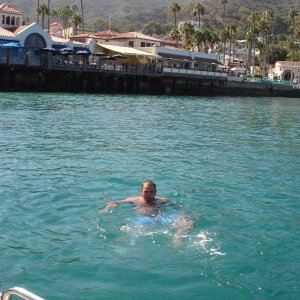 Media 'Too pretty not to get in.' in album 'The sun sets on the way to Catalina Island.'