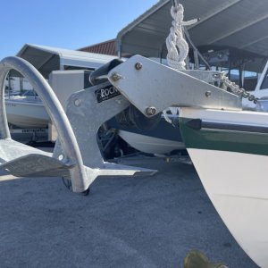Media 'Rocna anchor and windlass' in album '7550BAFC-D954-4783-A3EA-C615F4F5F4B1'