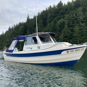 Media 'On anchor' in album 'Departing Friday Harbor after topping off the tanks and using the facilities Sunday morning May 24th'