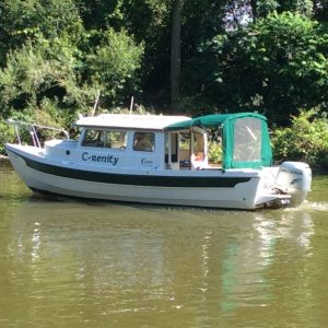 C-Renity cruising the Erie Canal