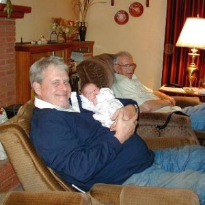 E-mail Doug,Isabell Grace and Great-Granddad.jpg