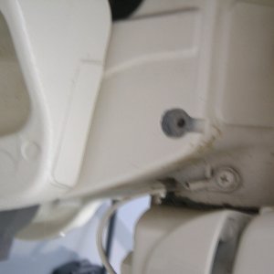 Port side of Johnson missing bolt/zert?