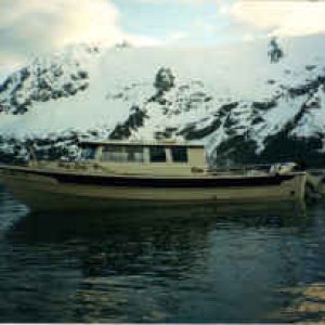 27' longhouse (AK Craigslist June 2010)