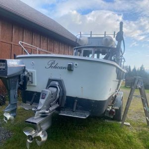 1985 27? inboard Volvo 350