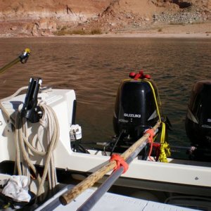 Tiller rig after broken steering cable, courtesy of the factory