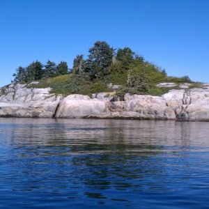white cliff islands