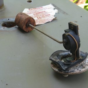 0695 Both fuel gauge gaskets dried out and withered when I removed them