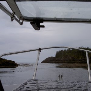 exiting mirror harbor outer entrance