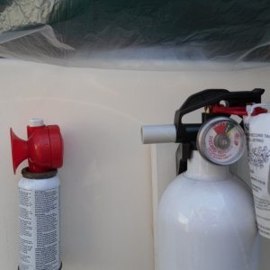 Mounted Fire Ext. & Air Horn (001)