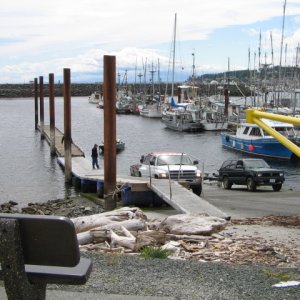 The ramp is well protected by the breakwater.  There is a small boat marina and a fuel dock. A supermarket and shopping center is adjacent.  Good food in the Rip Tide Marine Pub.
