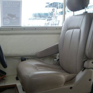 Media 'new seat' in album '(bcarli) cd stern rail'
