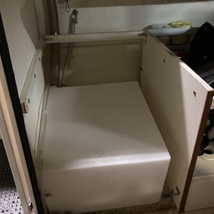 03 there was no signs of leaks so I didn\'t bother to undercut and epoxy the screw holes for the L-brackets in the sole - I did however put a daub of life-calk in the hole before reinstall for good measur