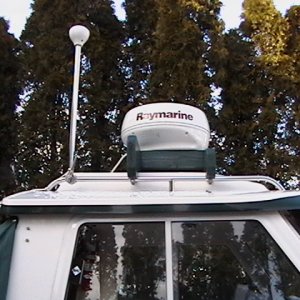 New Raymarine GPS antenna/receiver installed
