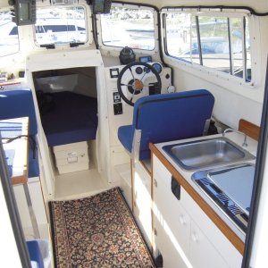Media 'Salty Interior' in album 'Salty in Cap Sante'