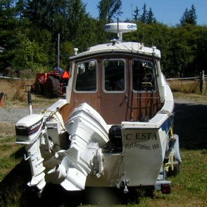 C-esta with existing power (Johnson 70 & 15)  Looking to upgrade to 4-stroke 90