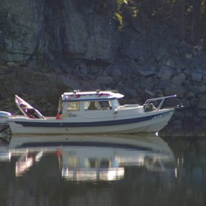 Unknown C-Dory leaving Grace Harbor