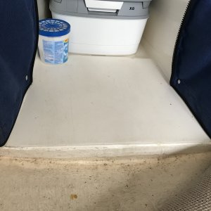 Media 'PortaPottyBirthFloor' in album 'AftCabinBulkheadunderDoorInsideCabin'