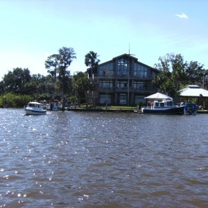 Media 'Johns Little Cottage on Apalach' in album 'Brats Galore'