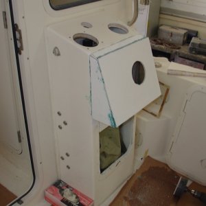Media 'Add extension for Furuno 7" display' in album 'Add panel so door can be lowered'