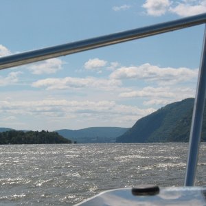 Storm King Mtn to Starboard