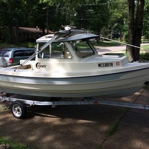 1993 16\' ANGLER WITH SEAT BOXES and rear storage slot