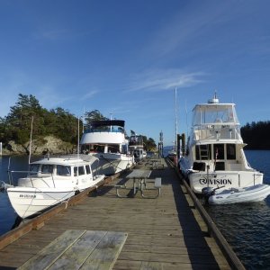 Pulled in to my favorite spot in Fossil bay, protected on the inside of Dock 1 from the prevailing winds that funnel through the bay at times.