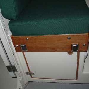 4th interior seat mounting plate