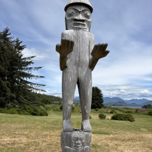 Friendly Cove totem
