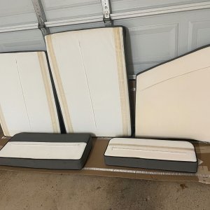 INTERIOR - dinette/bed cushions